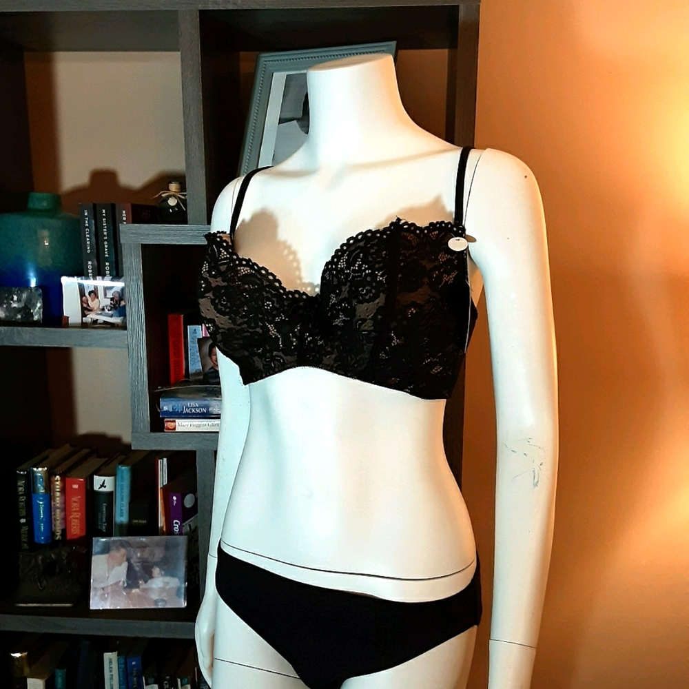 NWT Frederick's bra